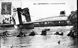 Le Pont apr�s la Crue
